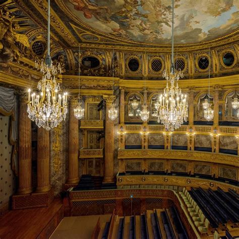 Royal de Versailles .